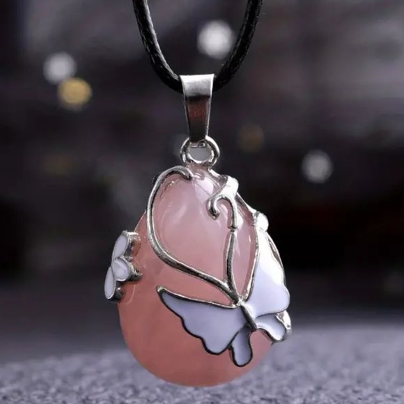 Rose Quartz Butterfly Pattern Water Drop Natural Stone Pendant Necklace Gemstone - Picture 1 of 2